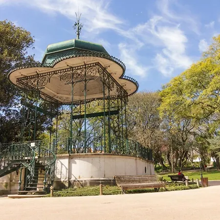 2br Chic&bright With 120sqm. In Campo De Ourique Διαμέρισμα